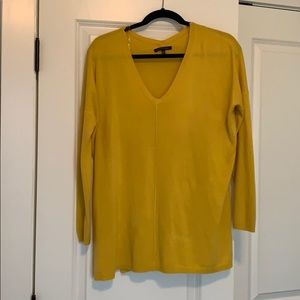 Lightweight mustard yellow sweater